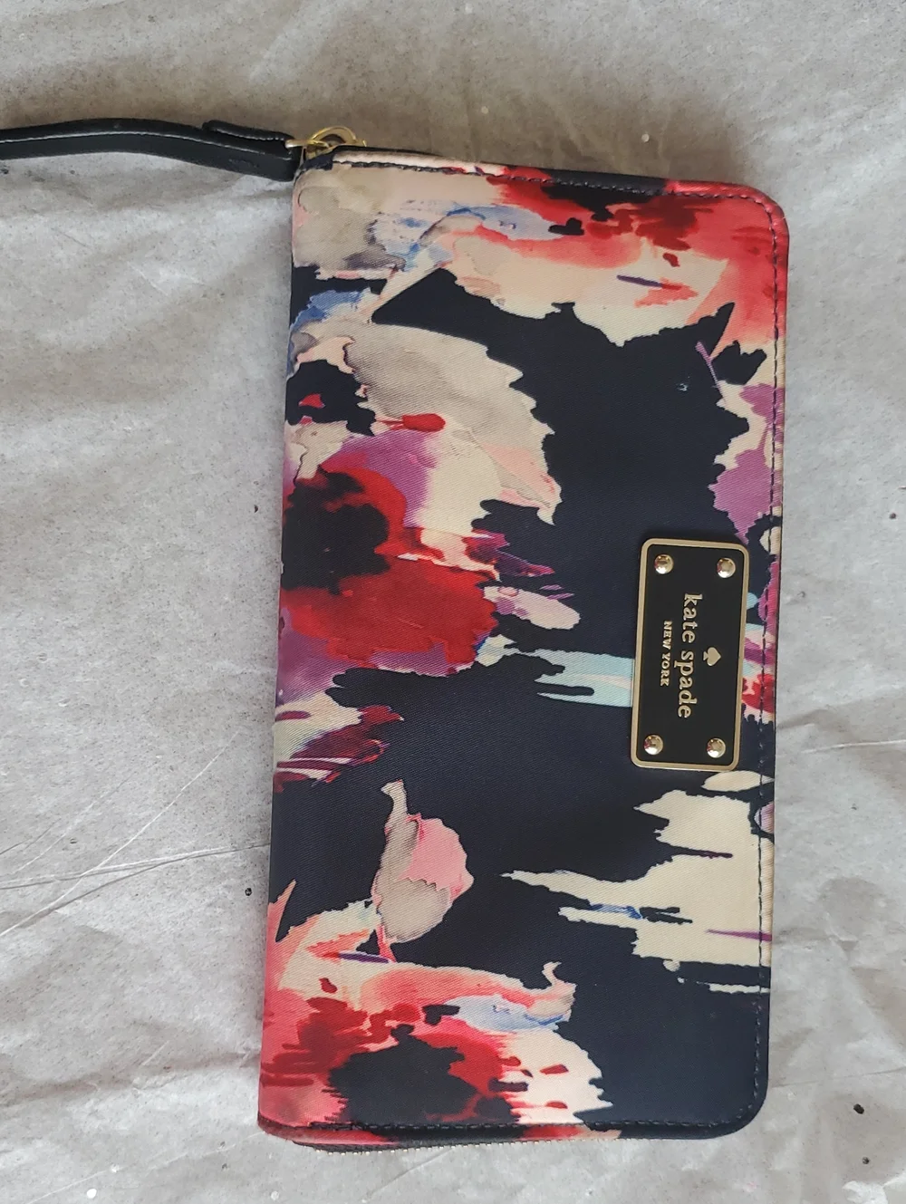 kate spade Black Multi Watercolor Floral Zip Wallet